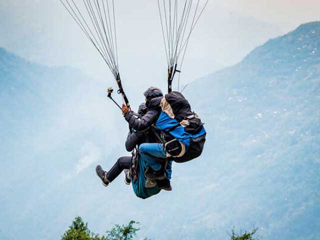 Paragliding